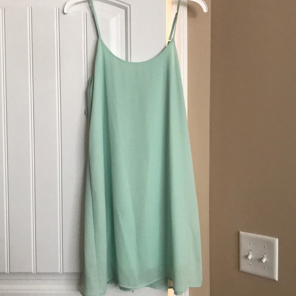 Everly Bow Back Dress. - Picture 2 of 3